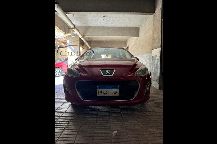 308 Peugeot Red