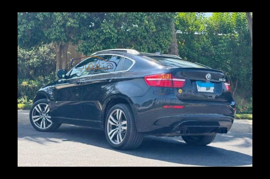 X6 BMW Dark blue