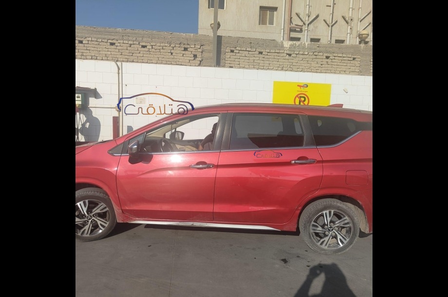 Xpander Mitsubishi احمر