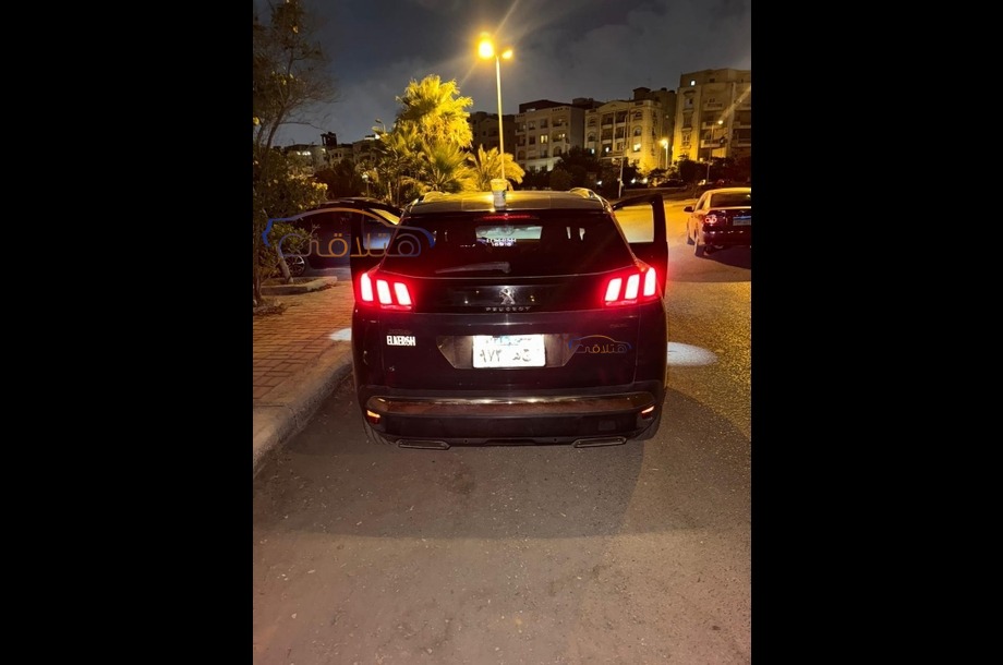 3008 Peugeot Dark blue