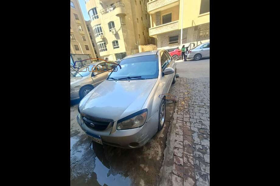 Cerato Kia فضي