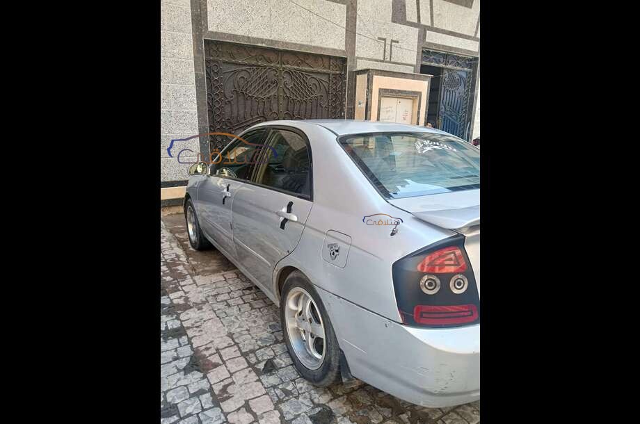 Cerato Kia فضي