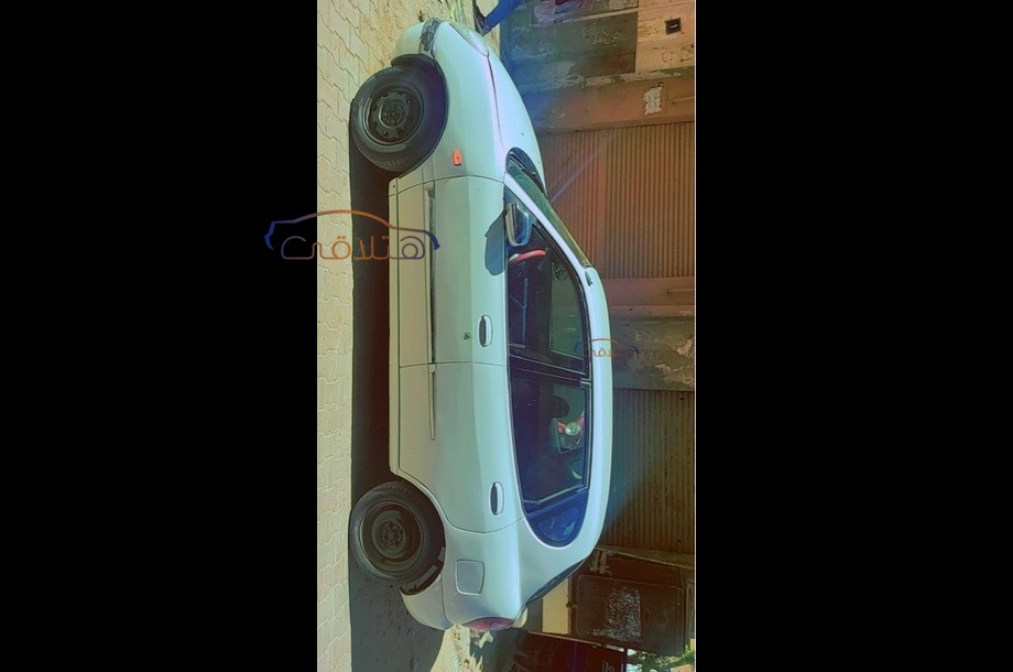 SIRION Daihatsu White