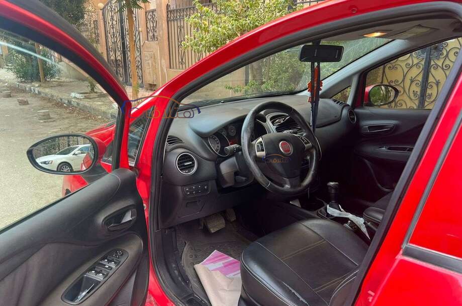 Punto Fiat Red