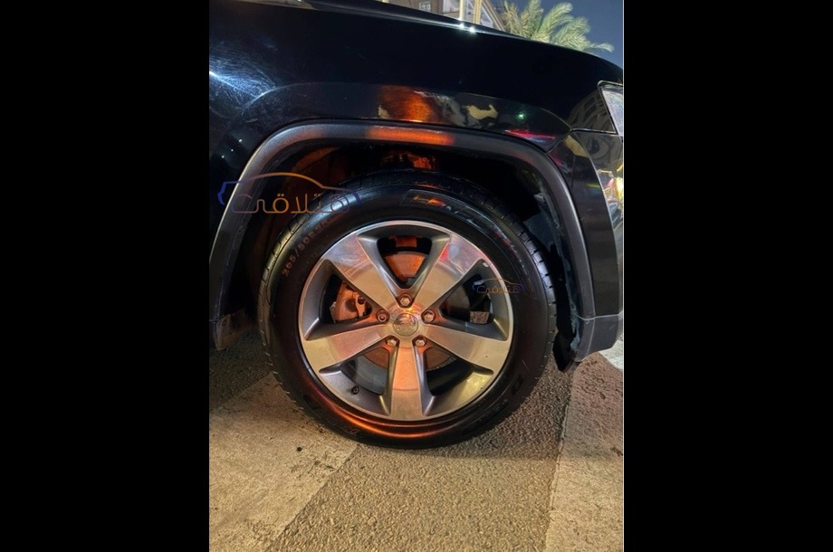 Grand Cherokee Jeep Black