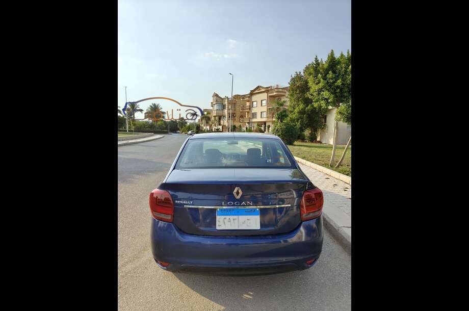 Logan Renault بترولي