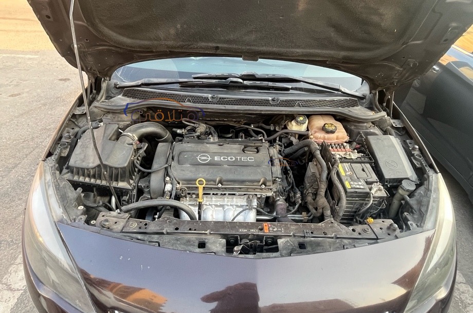 Astra Opel باذنجاني