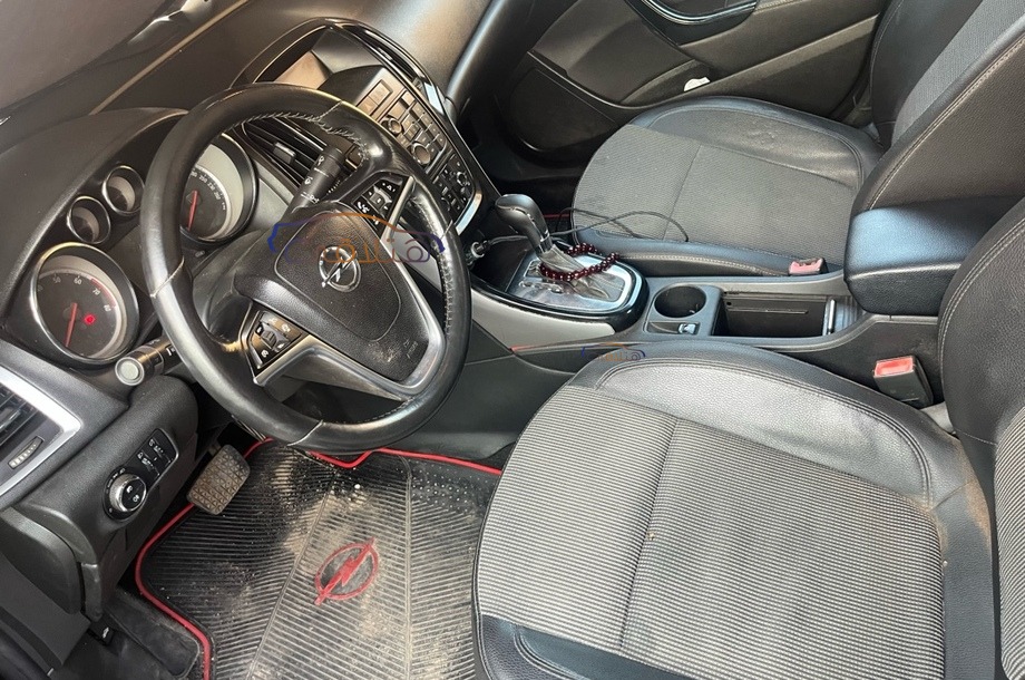 Astra Opel باذنجاني