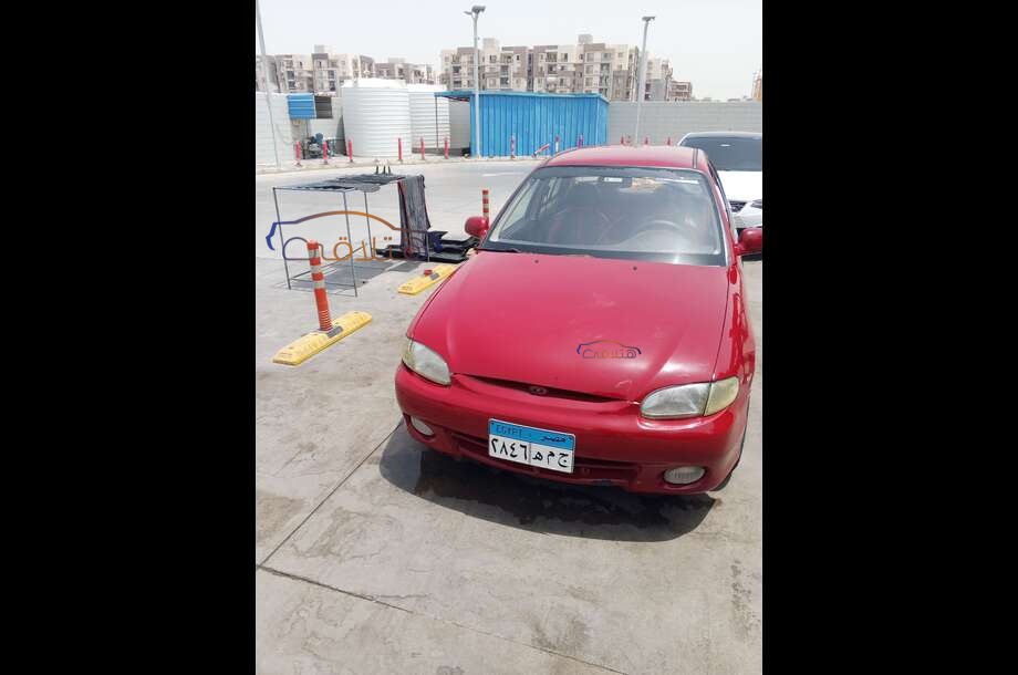 Accent Hyundai Red