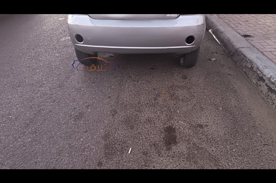 Spark Chevrolet فضي