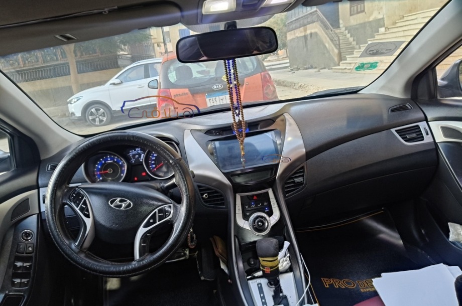 Elantra MD Hyundai Dark grey