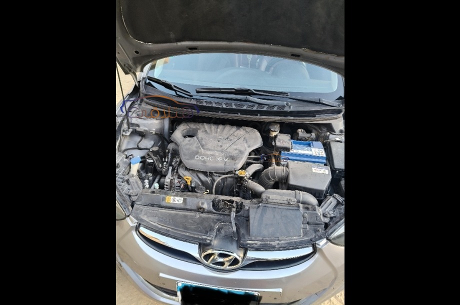 Elantra MD Hyundai Dark grey