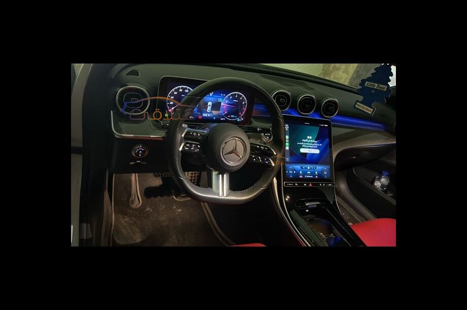 200 Mercedes أبيض