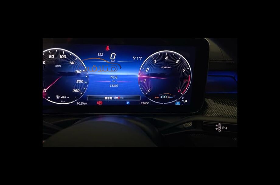 200 Mercedes أبيض