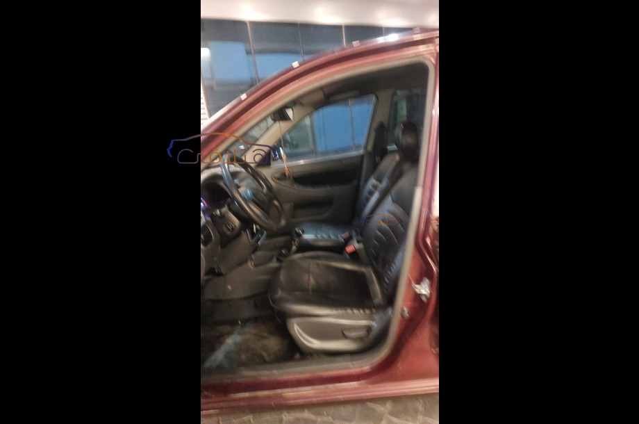 Lanos Chevrolet Dark red