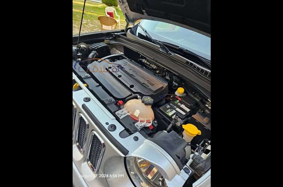 Renegade Jeep فضي