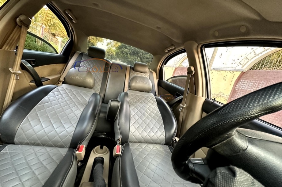 Aveo Chevrolet Silver