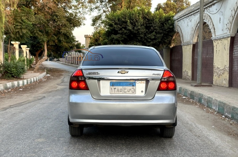 Aveo Chevrolet Silver