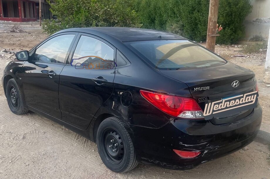 Accent RB Hyundai Black