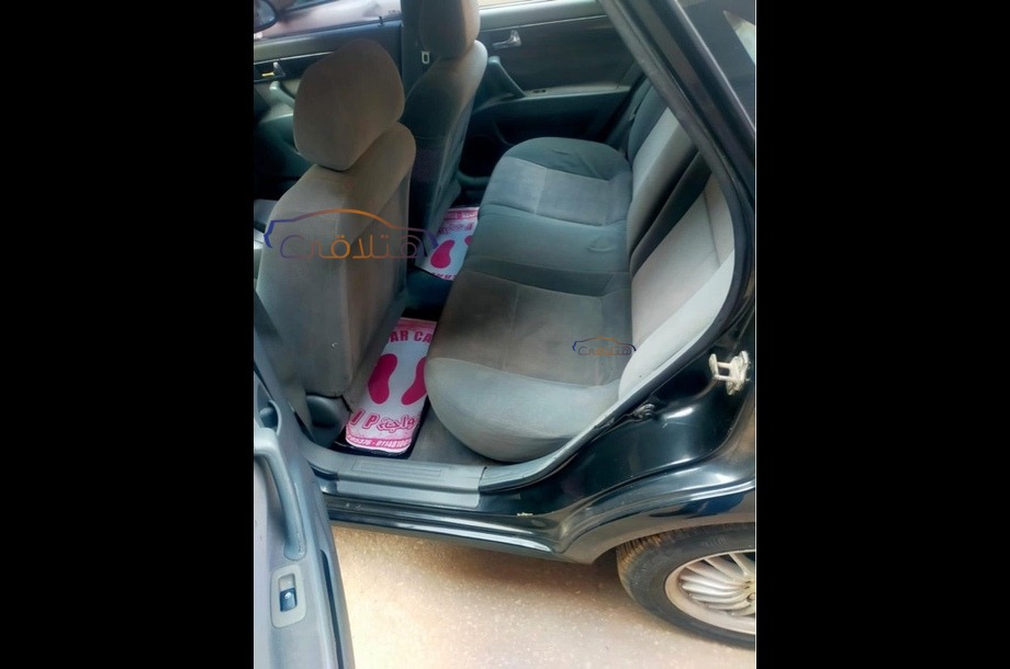 Optra Chevrolet أسود