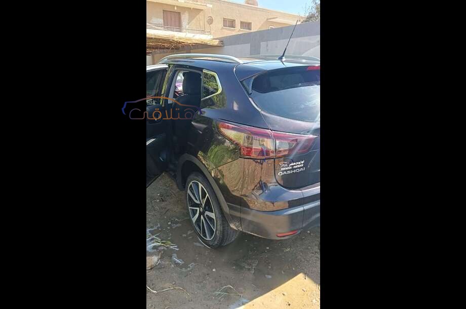 Qashqai Nissan بني