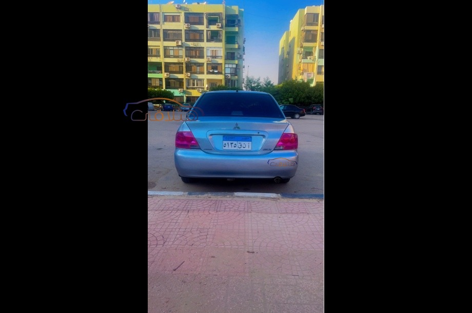 Lancer Puma Mitsubishi فضي