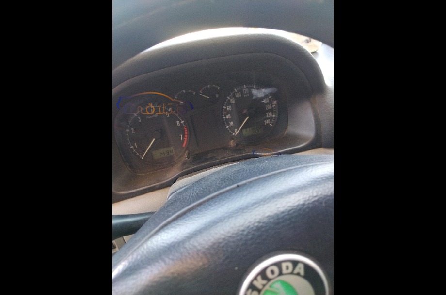 Octavia A4 Skoda فضي