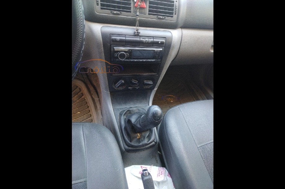 Octavia A4 Skoda فضي