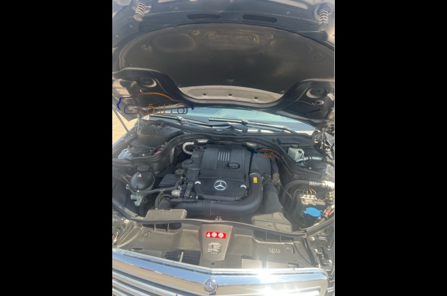 E 250 Mercedes رمادي