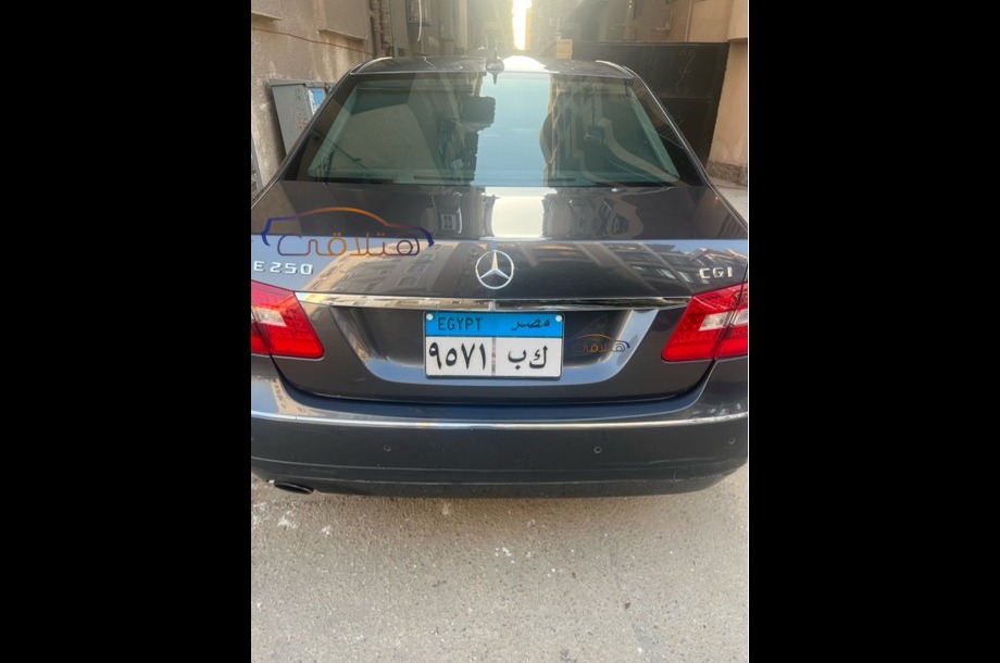 E 250 Mercedes رمادي