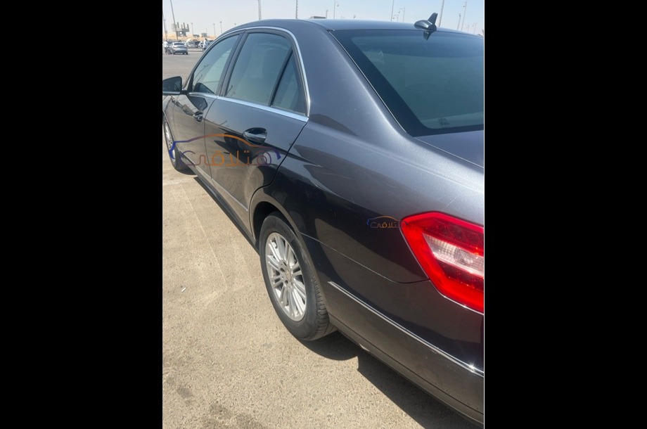 E 250 Mercedes رمادي