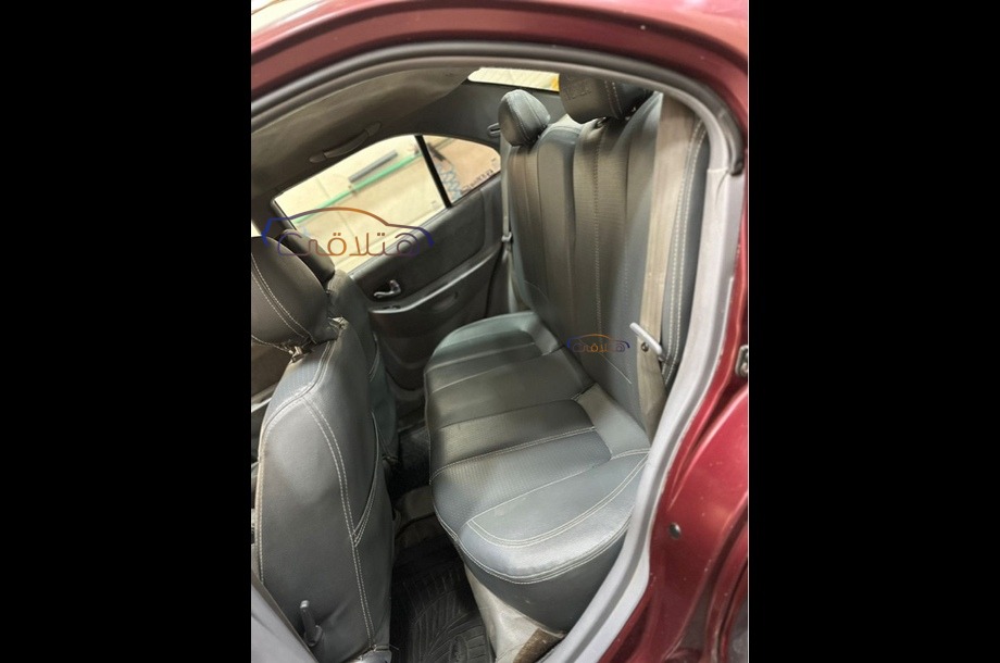 Verna Hyundai احمر
