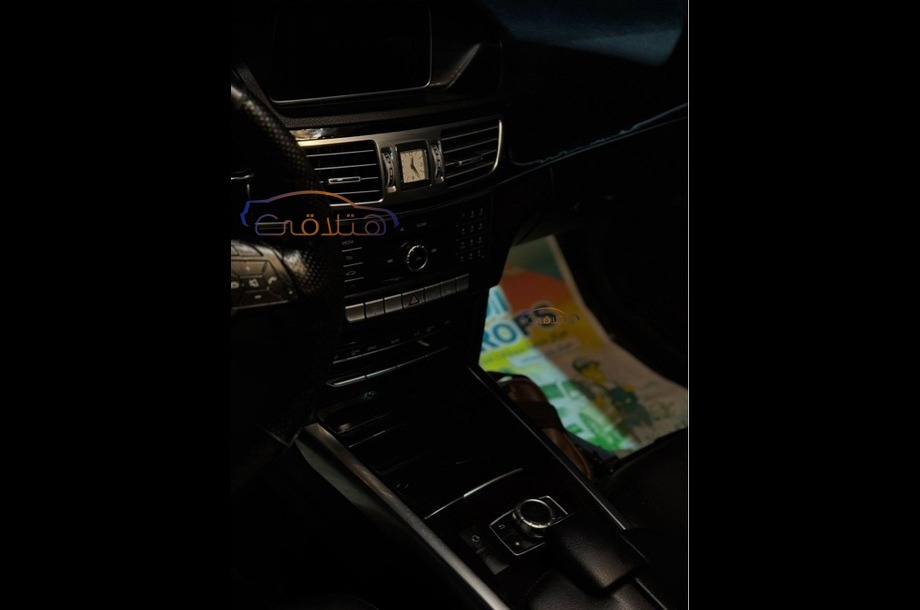 E 180 Mercedes Silver