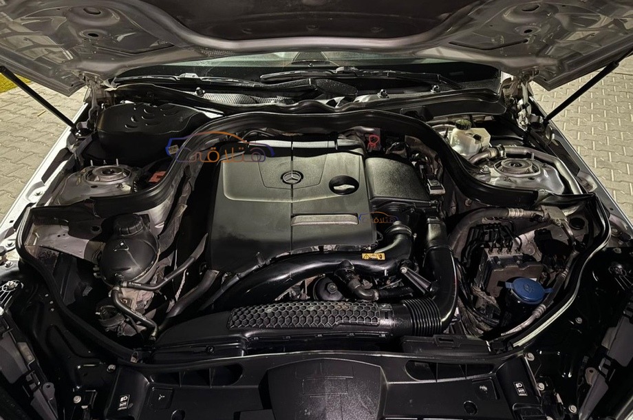 E 180 Mercedes Silver