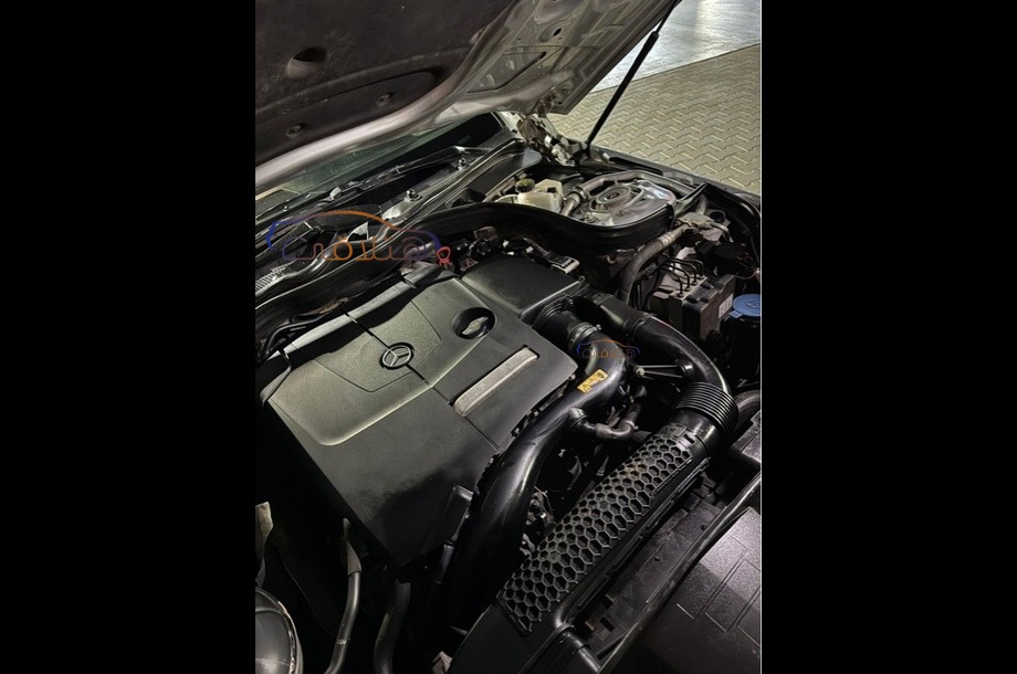 E 180 Mercedes Silver