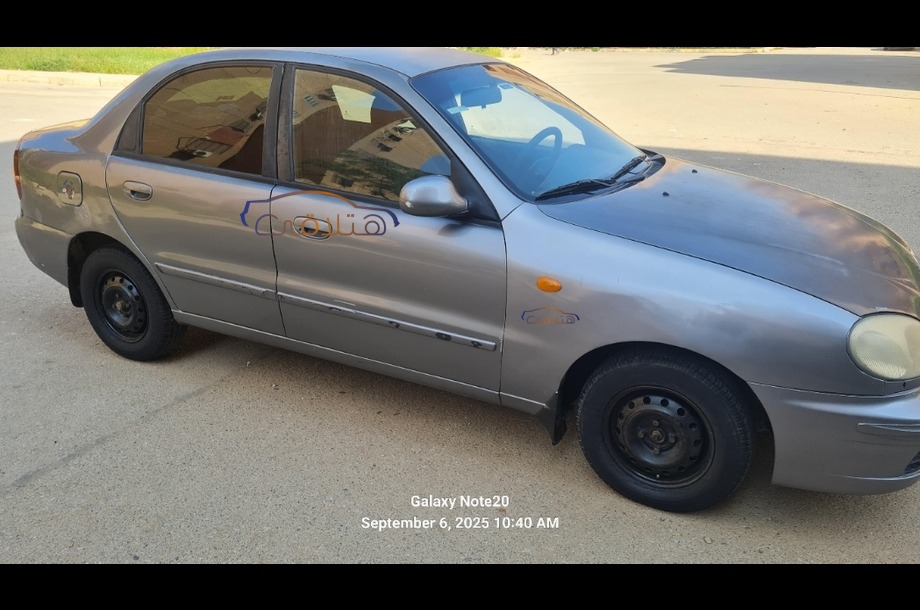 Lanos Chevrolet Gray