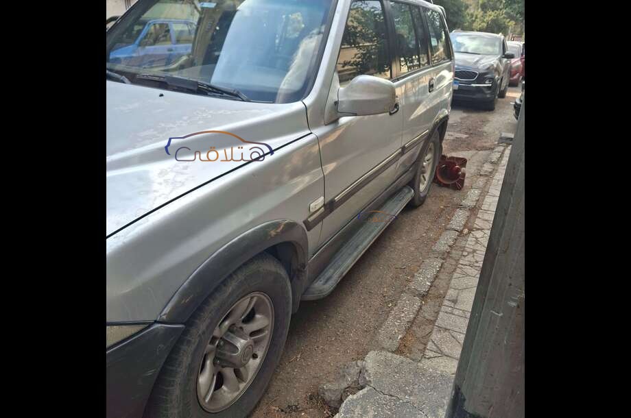 Musso Ssang Yong فضي