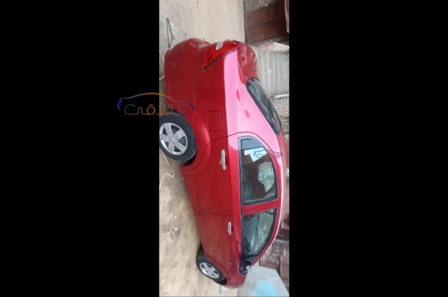Aveo Chevrolet احمر