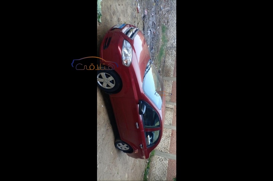 Aveo Chevrolet احمر