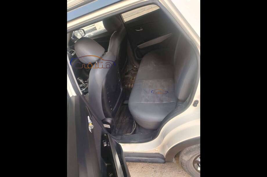 Tivoli Ssang Yong White