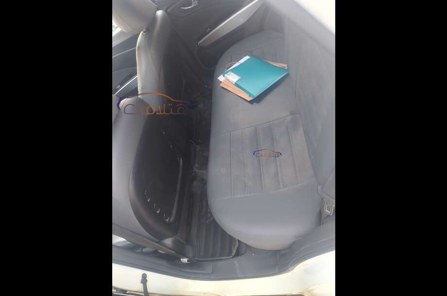 Tivoli Ssang Yong White