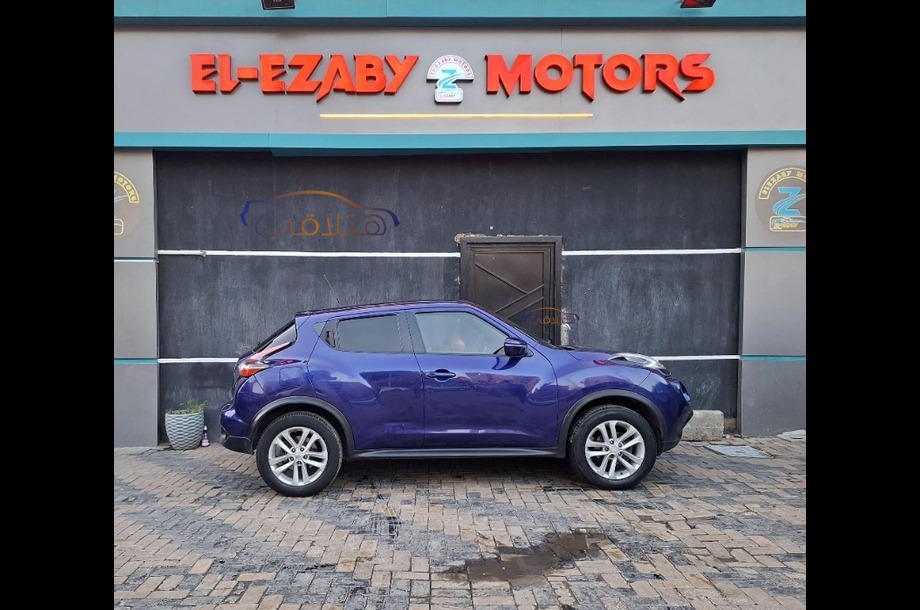 Juke Nissan Blue