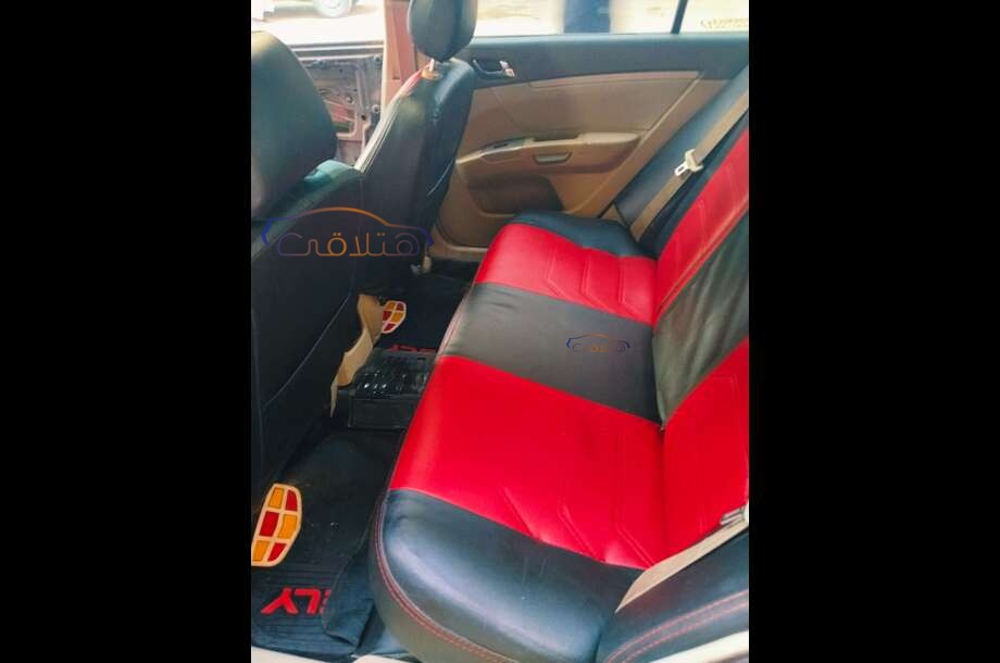 Emgrand 7 Geely أسود