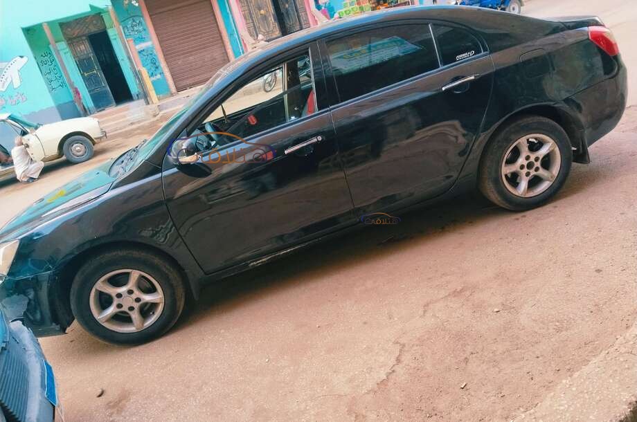 Emgrand 7 Geely أسود