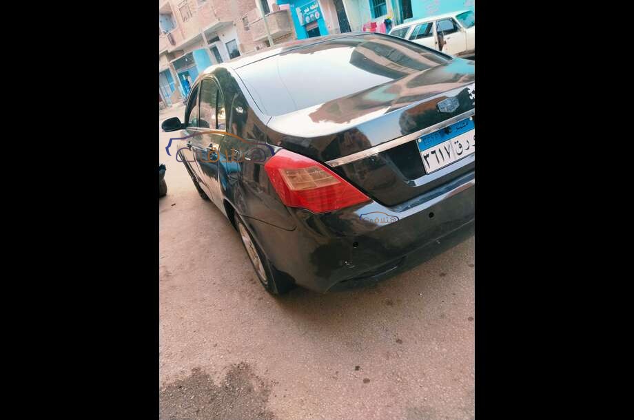 Emgrand 7 Geely أسود