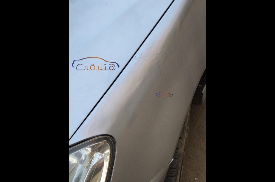 Lancer Puma Mitsubishi فضي