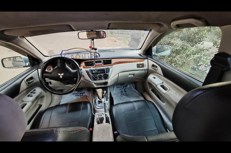 Lancer Puma Mitsubishi فضي