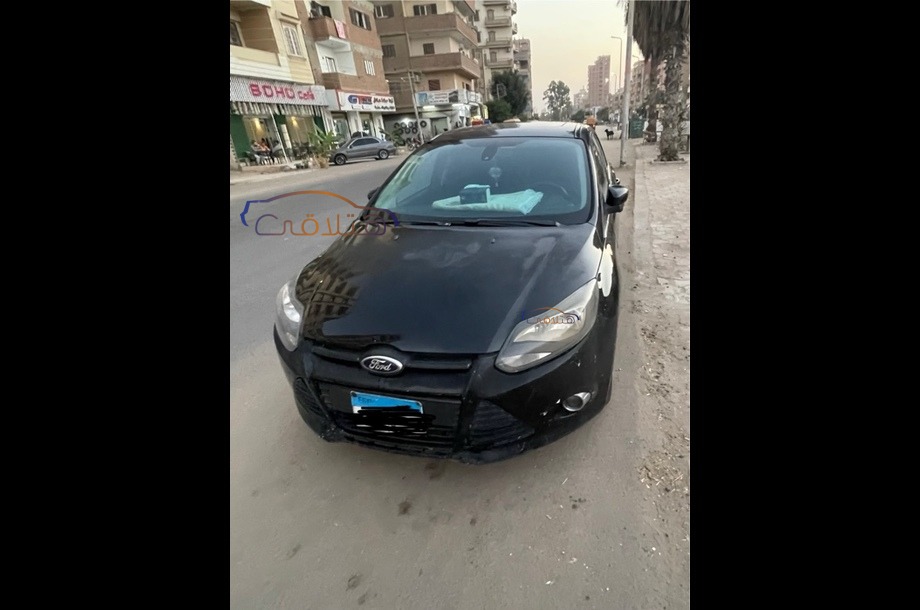 Focus Ford Black