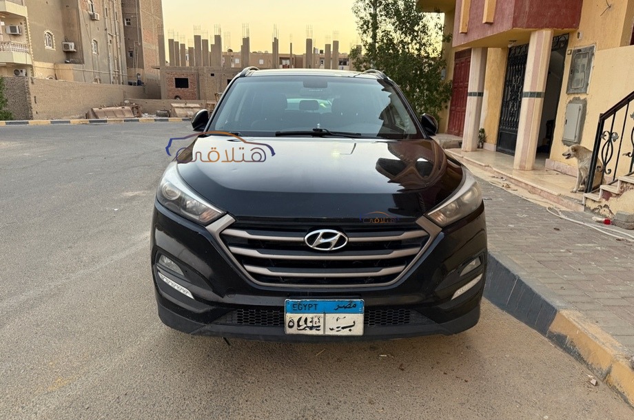 Tucson Hyundai Black