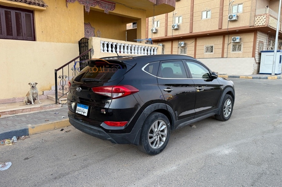 Tucson Hyundai Black